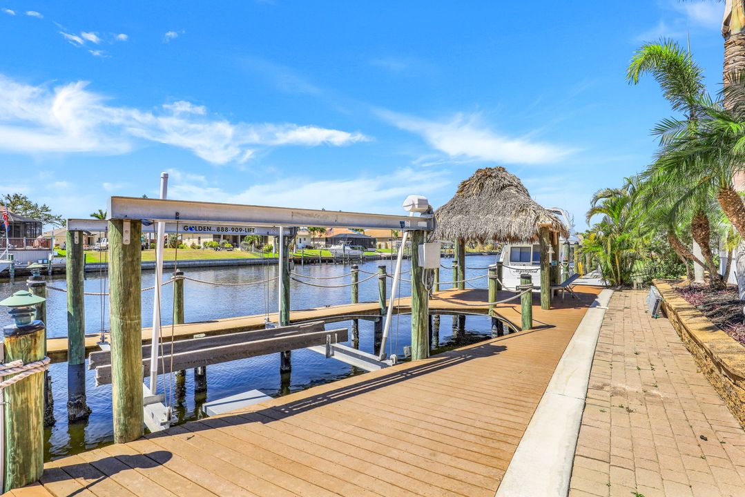 2550 SW 27th Pl, Cape Coral, FL 33914