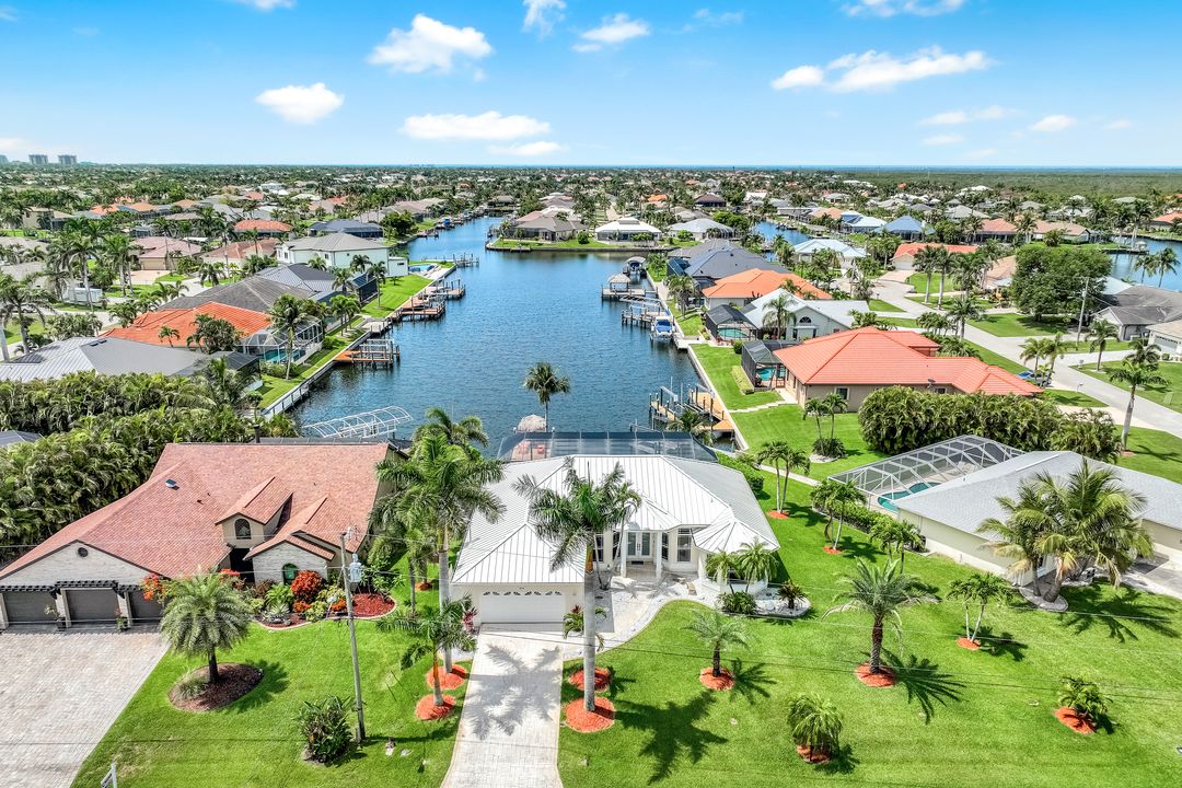 2714 SW 39th Terrace, Cape Coral, FL 33914