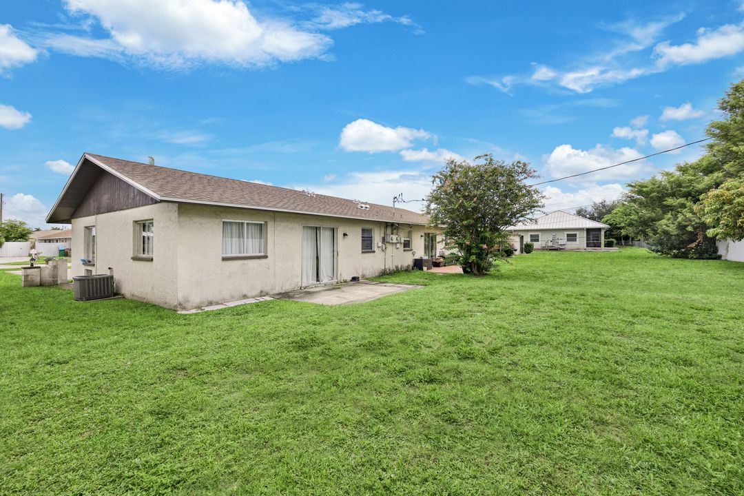 525 SE Van Loon Terrace, Cape Coral, FL 33990