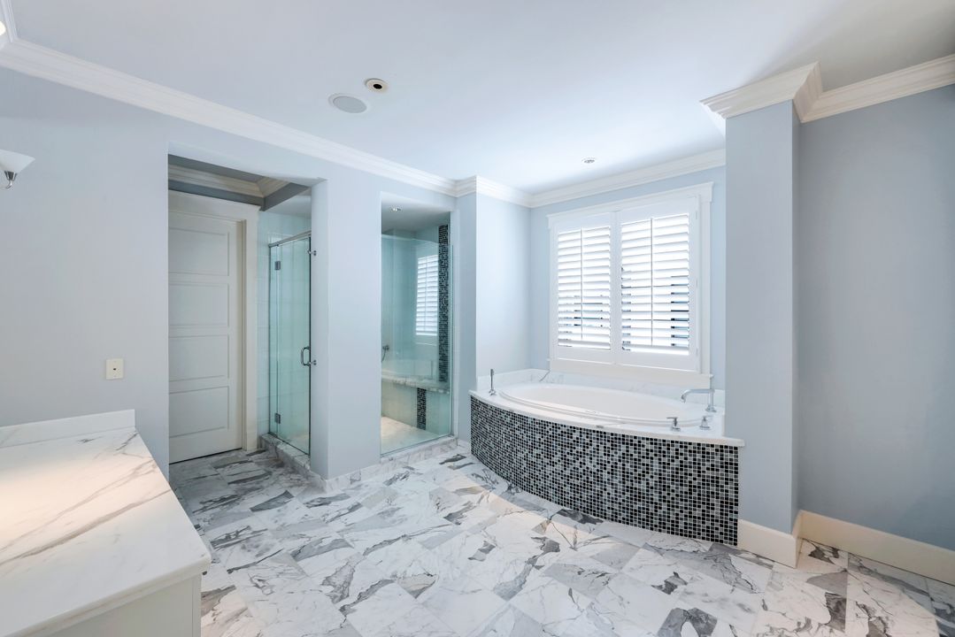 169 Conners Ave, Naples, FL 34108