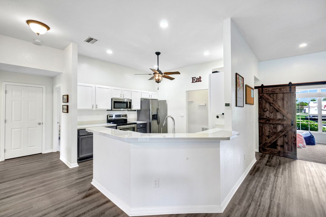 4414 Garden Blvd, Cape Coral, FL 33909