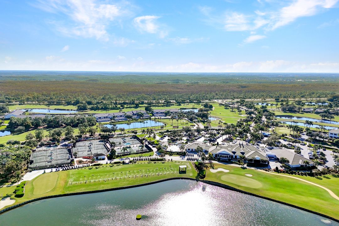 10420 Washingtonia Palm Way, Fort Myers, FL 33966