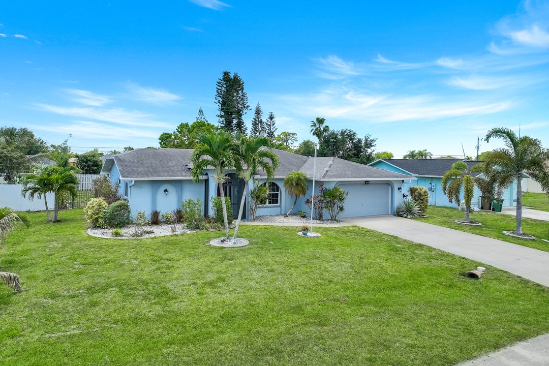 322 SE 17th St, Cape Coral, FL 33990