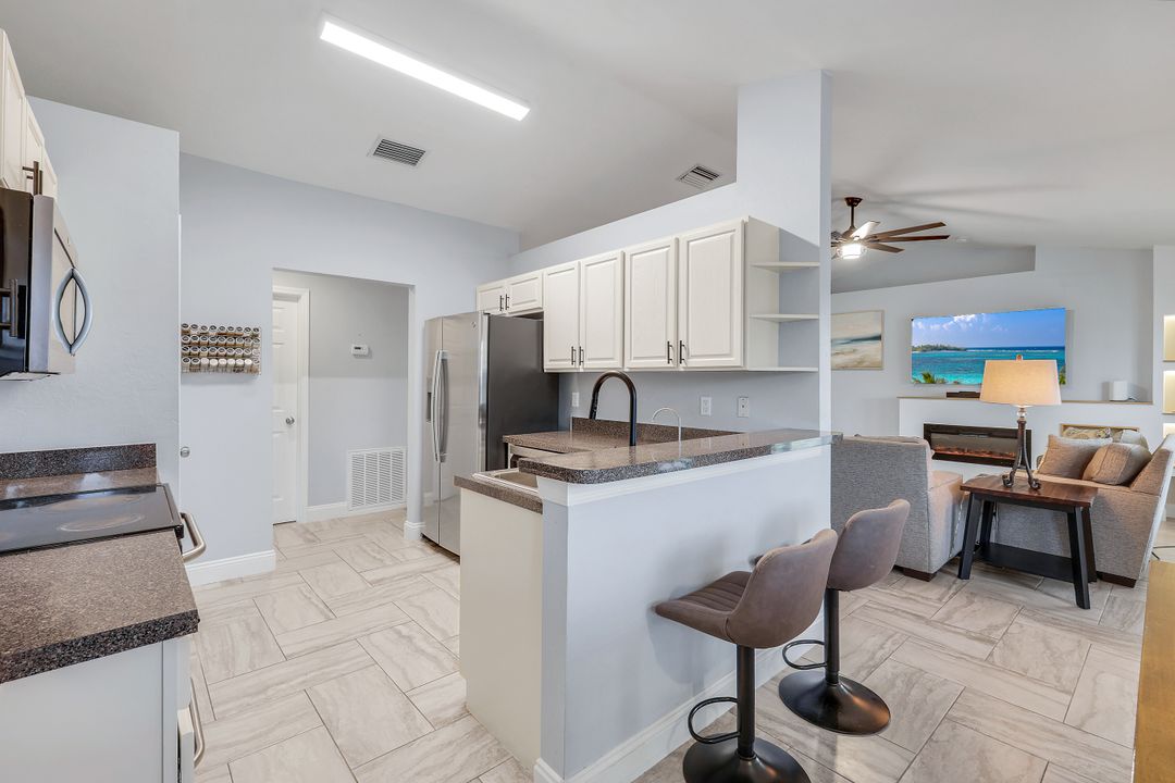 1402 NE 19th Terrace, Cape Coral, FL 33909