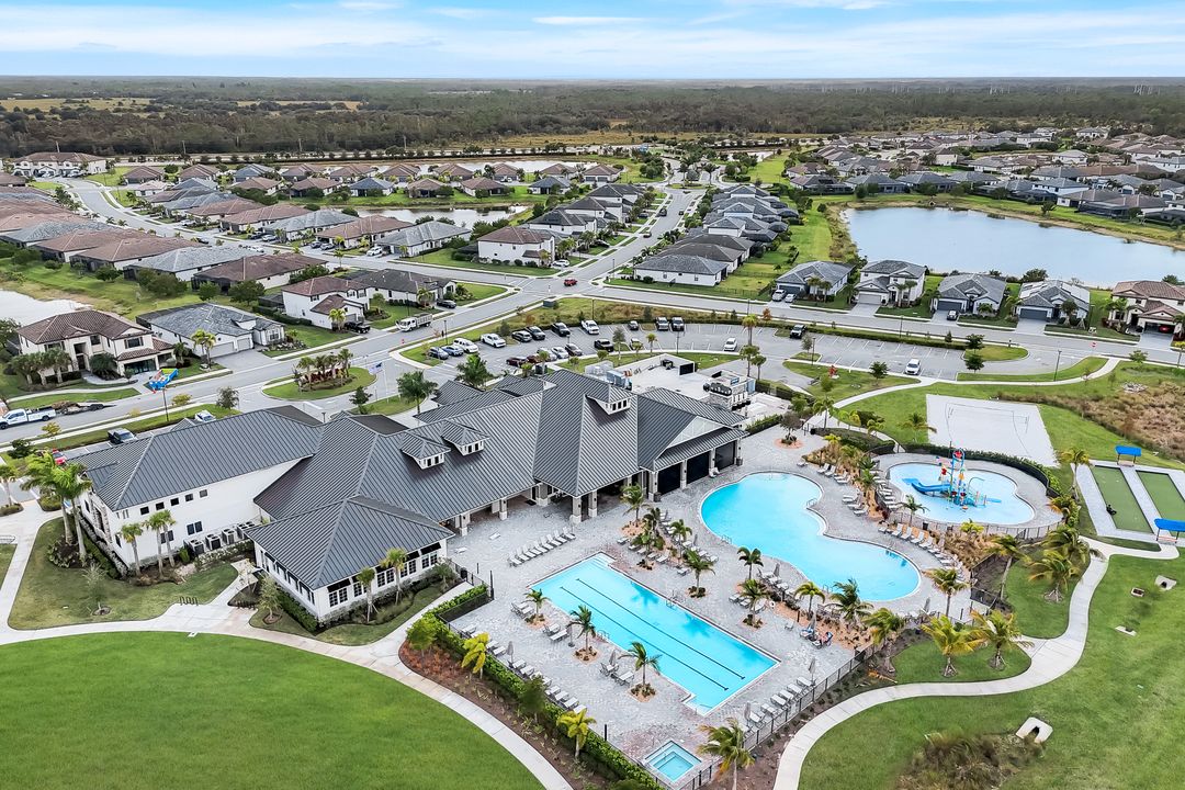 11212 Canopy Loop, Fort Myers, FL 33913