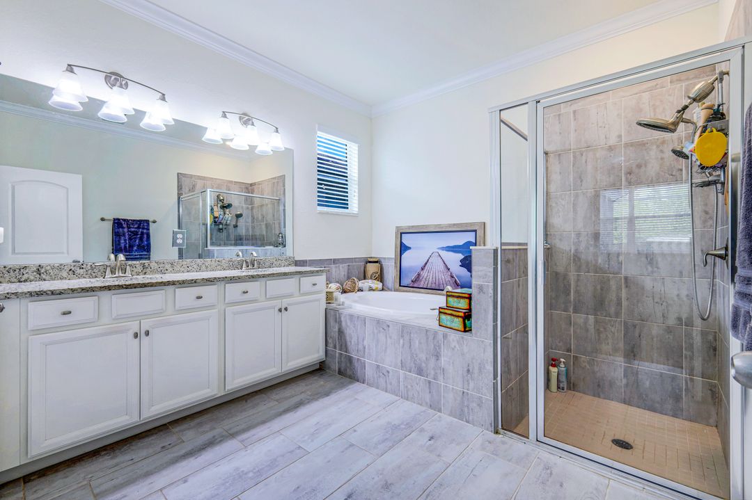 16490 Bonita Landing Cir, Bonita Springs, FL 34135