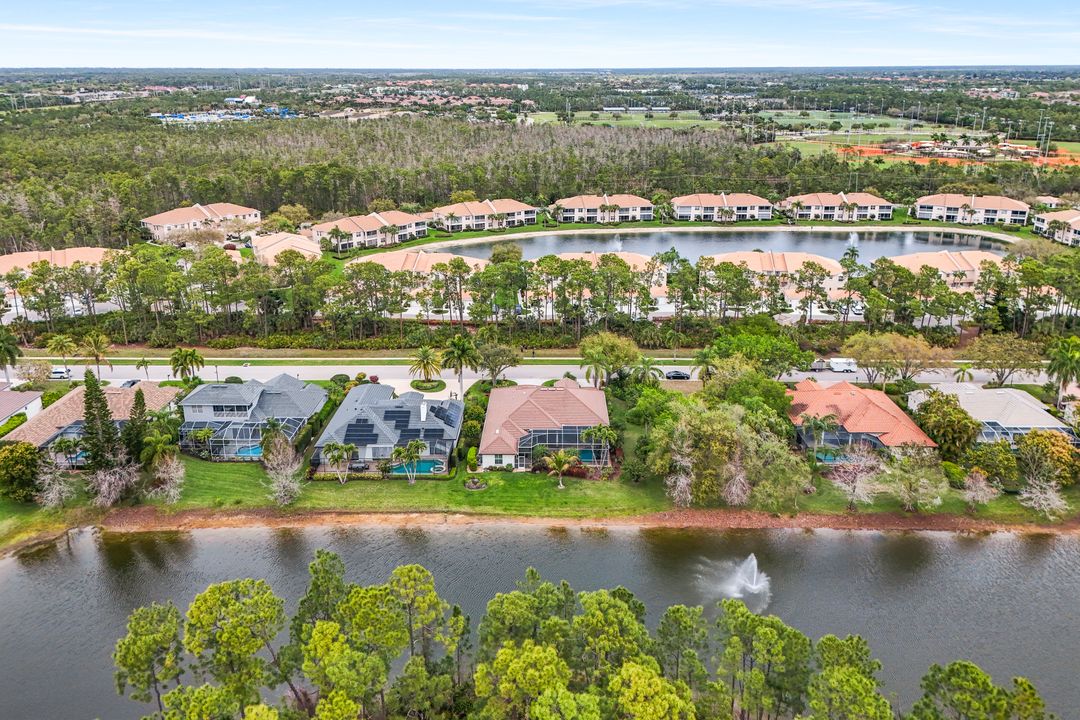 9889 Clear Lake Cir, Naples, FL 34109