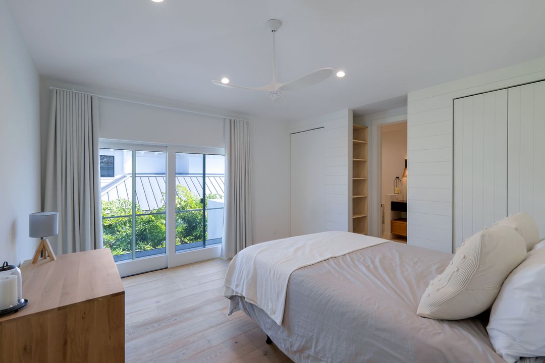 14 Sabre Ln, Naples, FL 34102