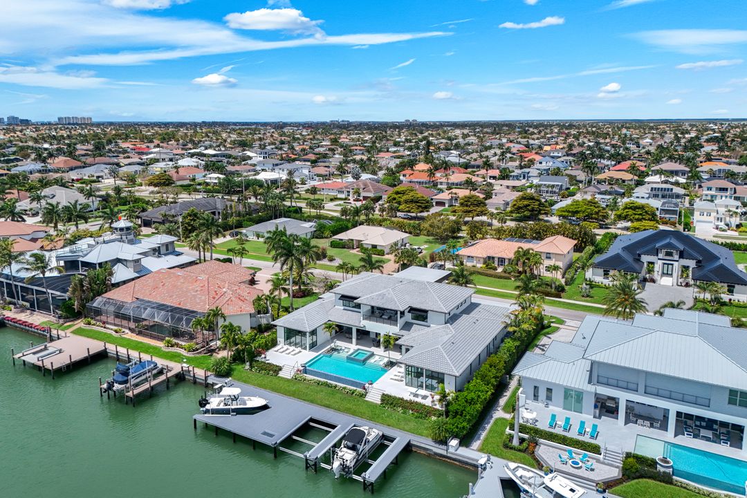 1631 Collingswood Ct, Marco Island, FL 34145