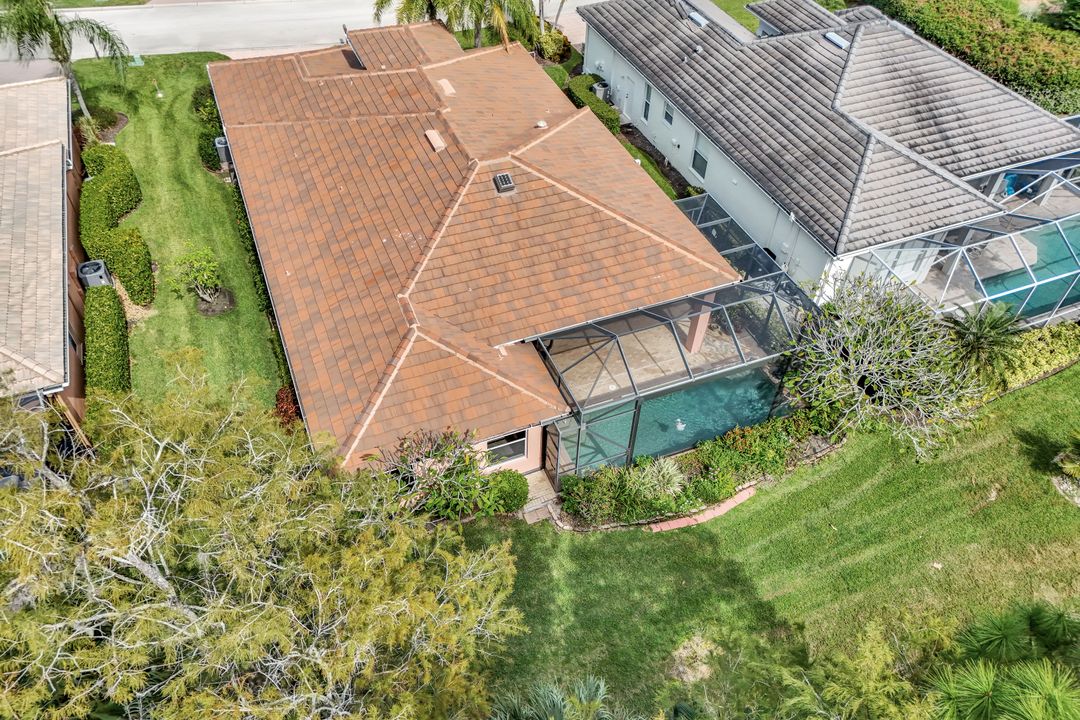 12910 Silverthorn Ct, Bonita Springs, FL 34135