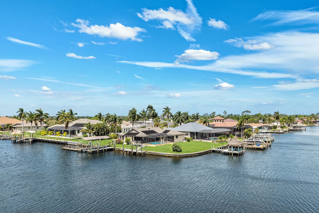 101 SW 50th St, Cape Coral, FL 33914