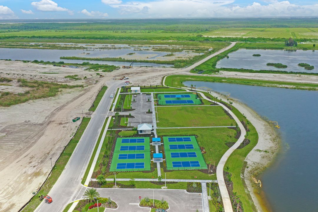 3995 Pegasus Wy, Naples, FL 34120