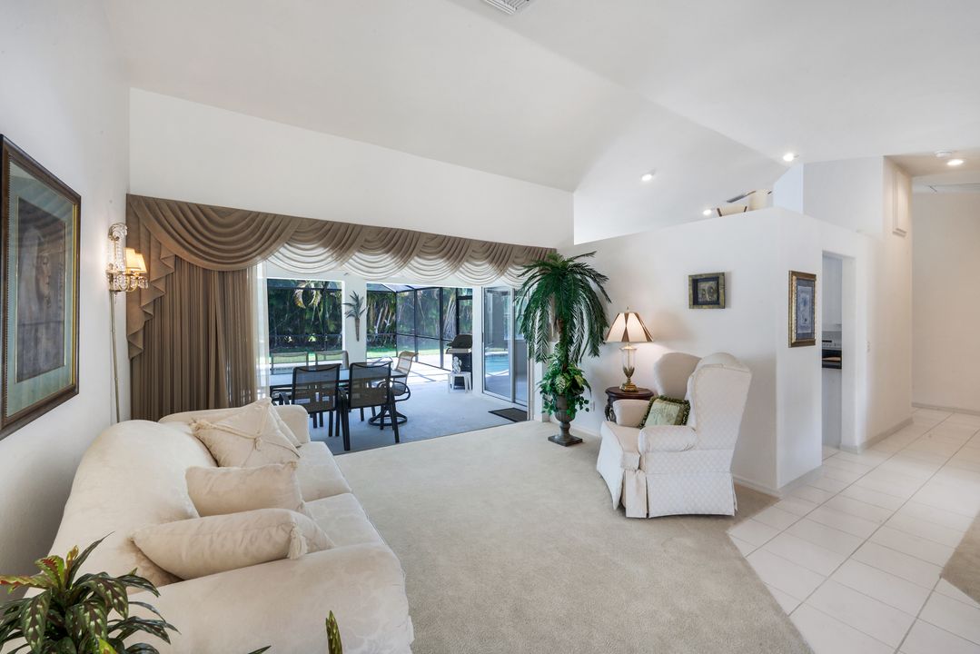 2725 SW 46th Terrace, Cape Coral, FL 33914