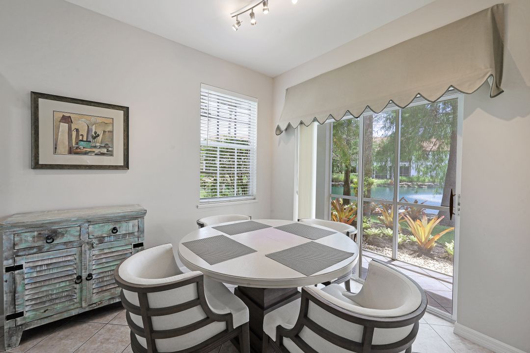 2240 Hawksridge Dr #2201, Naples, FL 34105