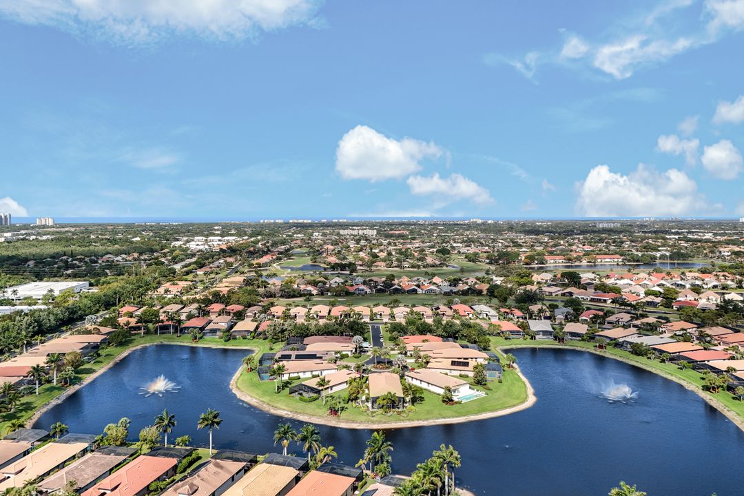 9928 Casabella Way, Bonita Springs, FL 34135