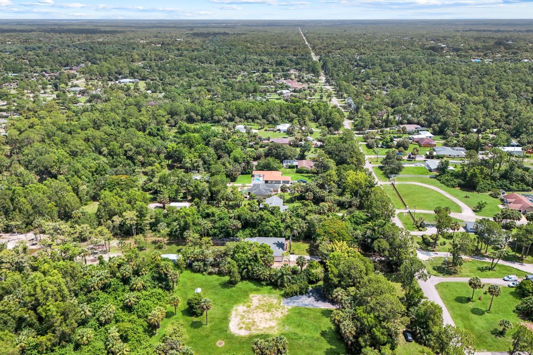 1481 19th St SW, Naples, FL 34117