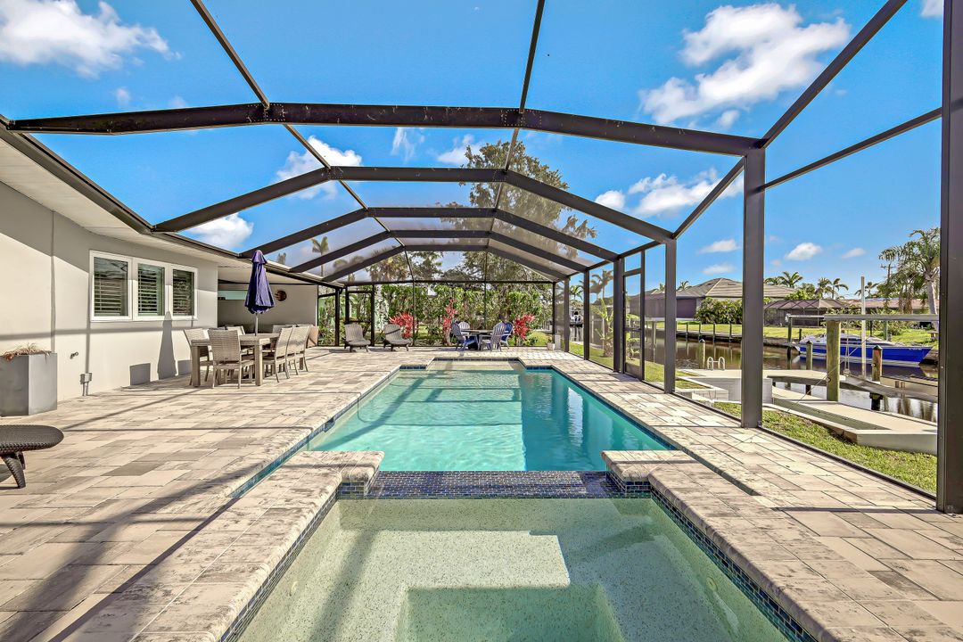 5333 Cortez Ct, Cape Coral, FL 33904