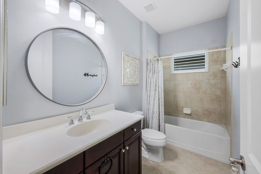3620 Canopy Cir, Naples, FL 34120