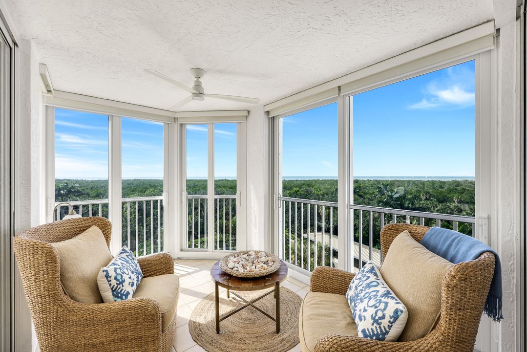 6361 Pelican Bay Blvd #503, Naples, FL 34108