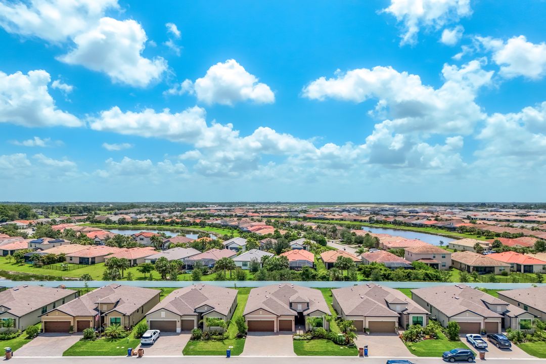 3272 Altimira Dr, Fort Myers, FL 33905