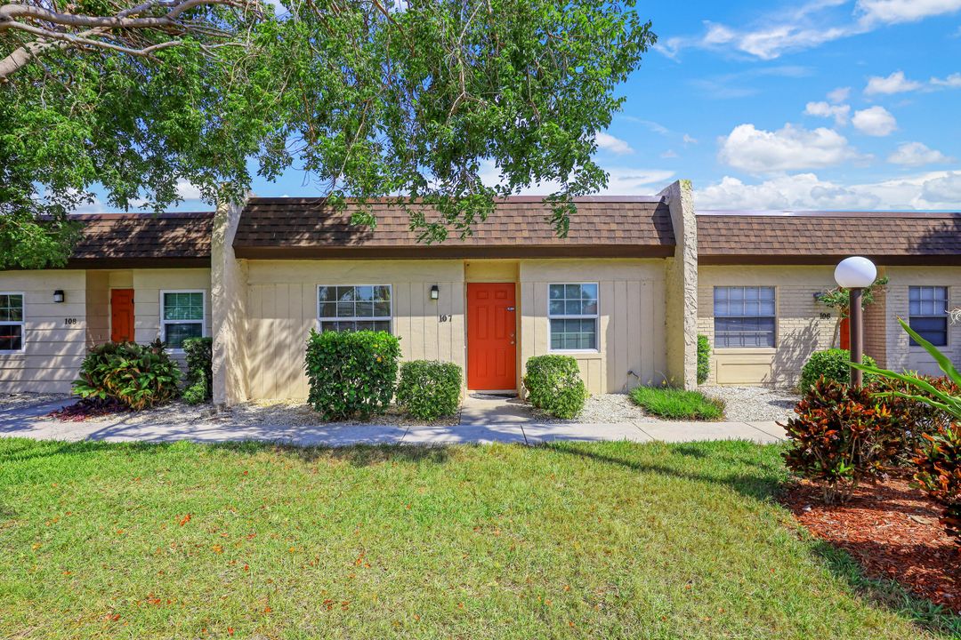 6300 South Pointe Blvd #107, Fort Myers, FL 33919