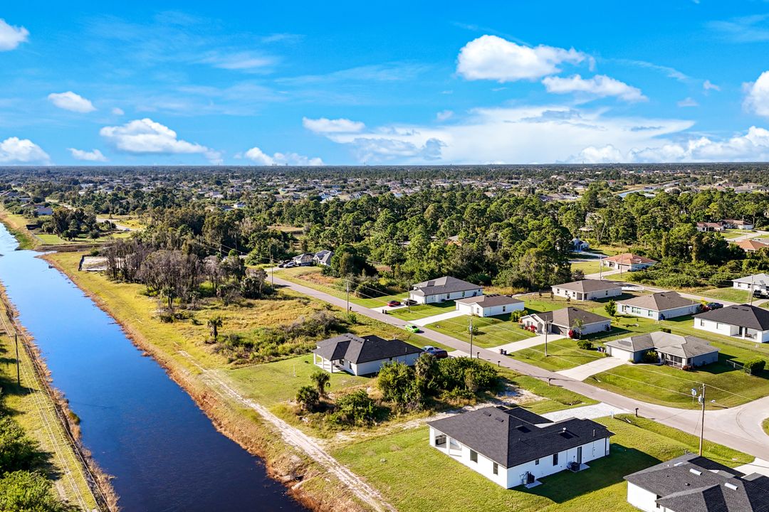 222 Preston St, Lehigh Acres, FL 33974