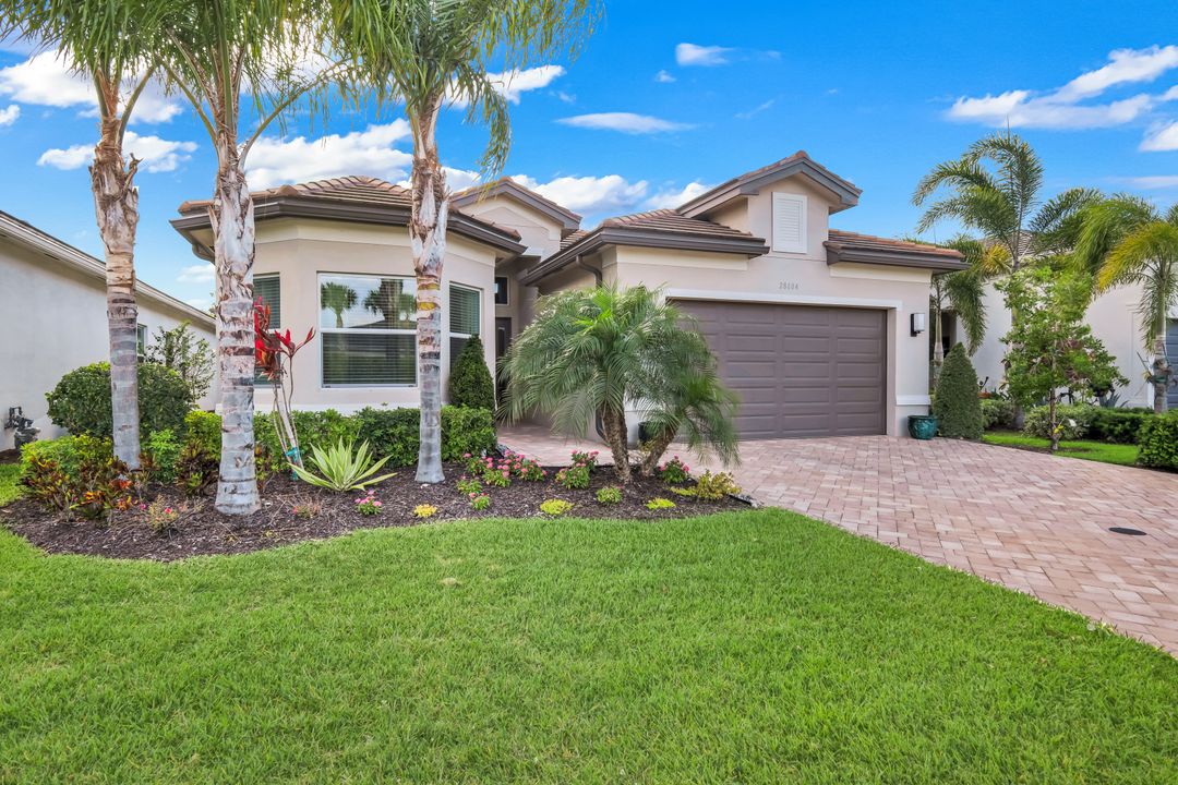 28604 Moraga Ln, Bonita Springs, FL 34135