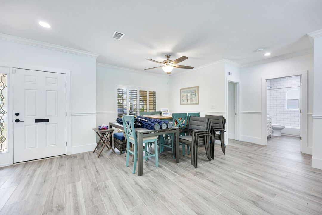 878 Teryl Rd, Naples, FL 34112