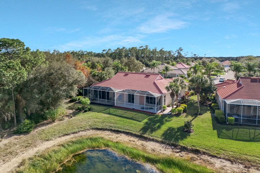 5852 Northridge Dr, Naples, FL 34110