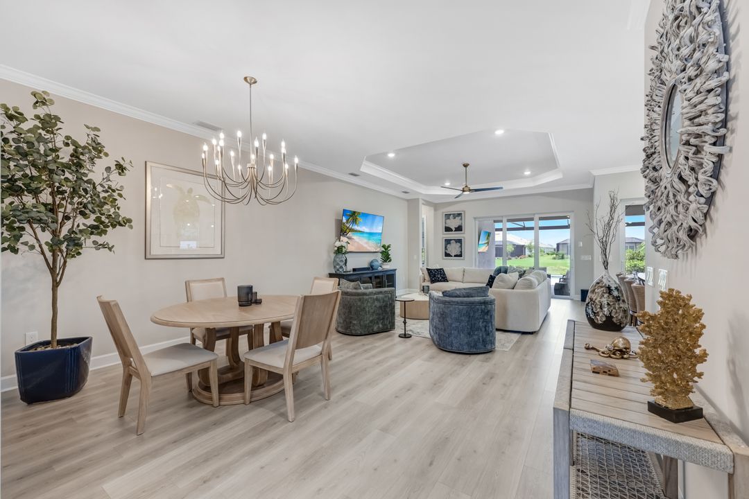 15804 Derna St, Naples, FL 34114
