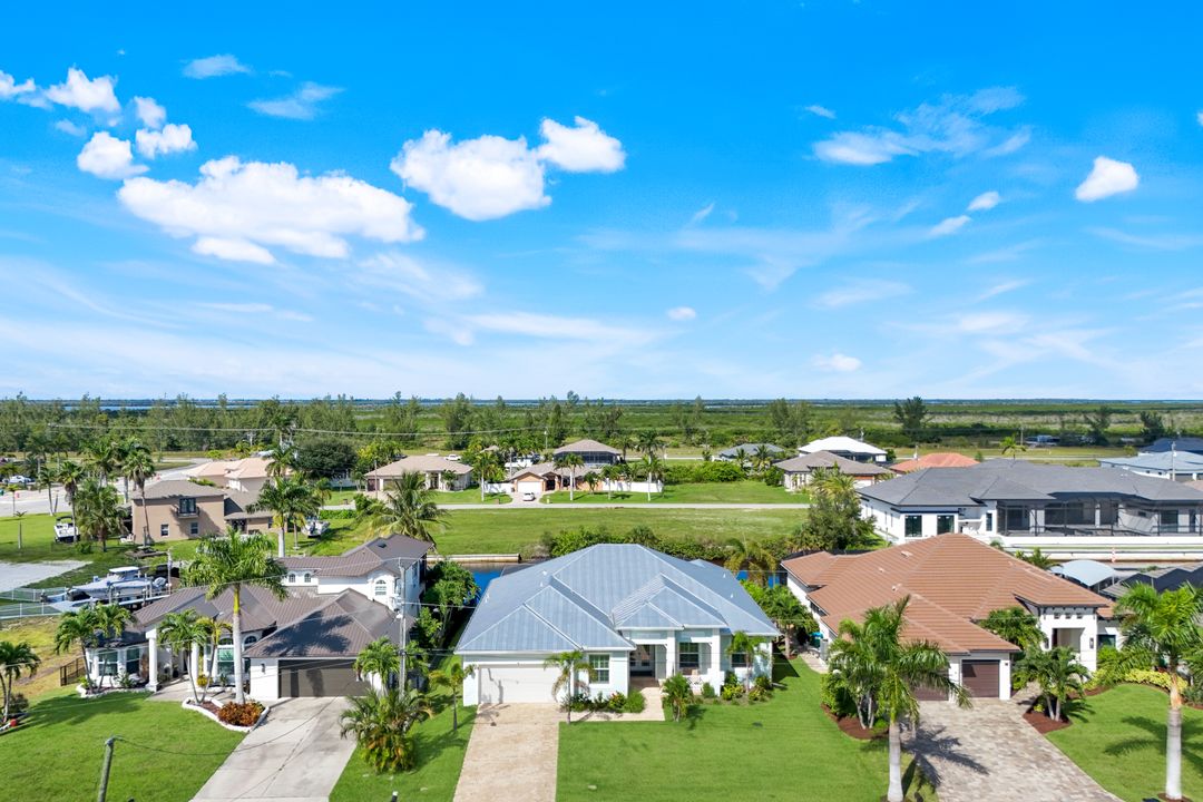16 NW 38th Pl, Cape Coral, FL 33993