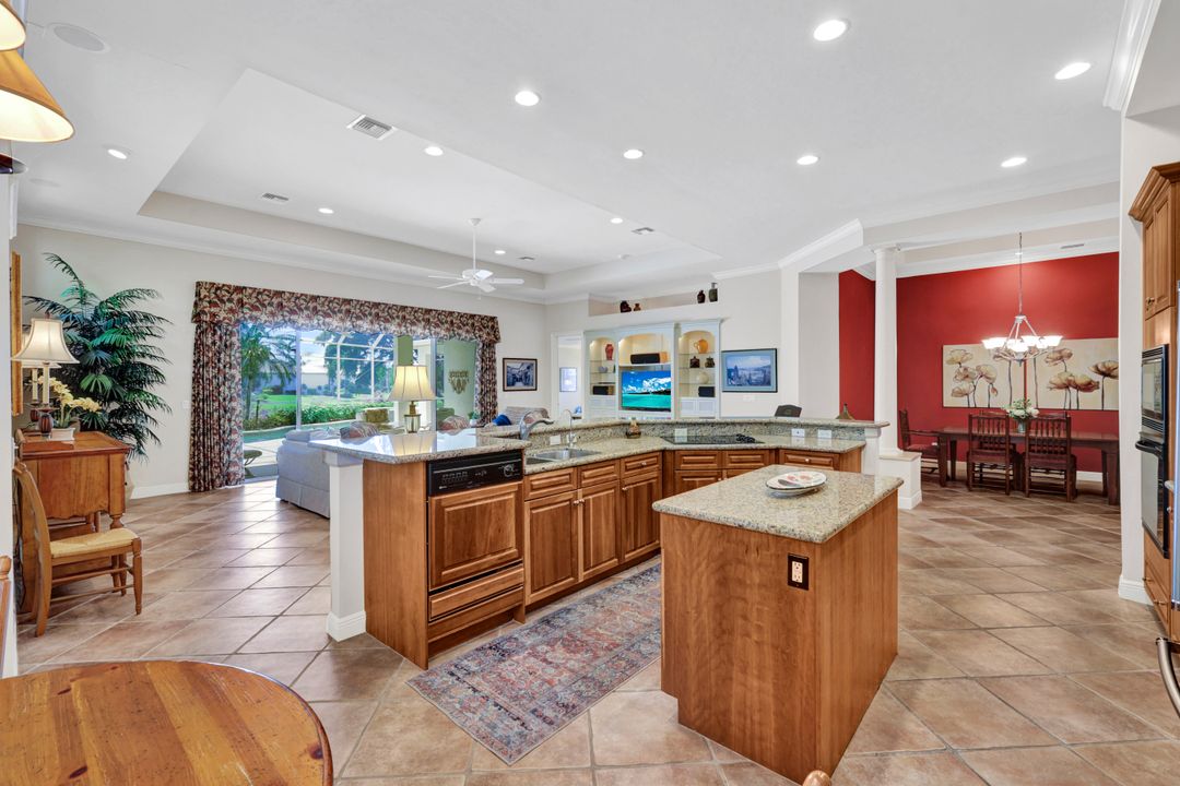 27536 Riverbank Dr, Bonita Springs, FL 34134