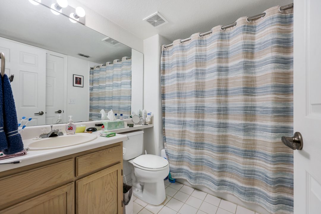 4645 St Croix Ln #1335, Naples, FL 34109