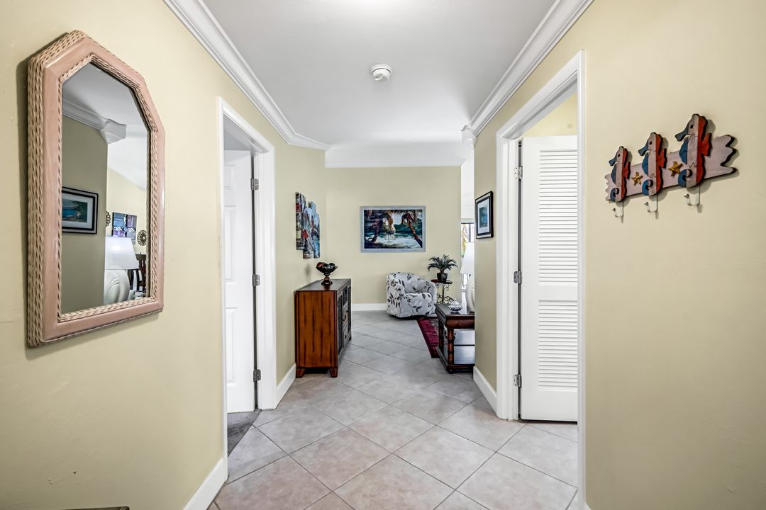 8475 Charter Club Cir #8, Fort Myers, FL 33919