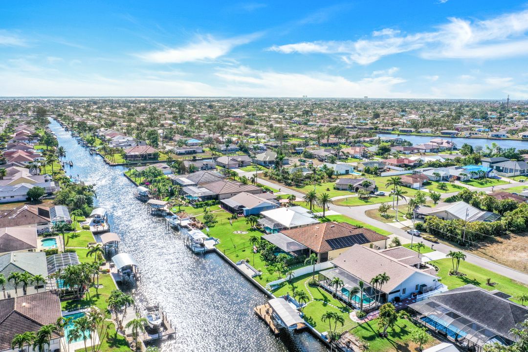 133 SE 32nd St, Cape Coral, FL 33904