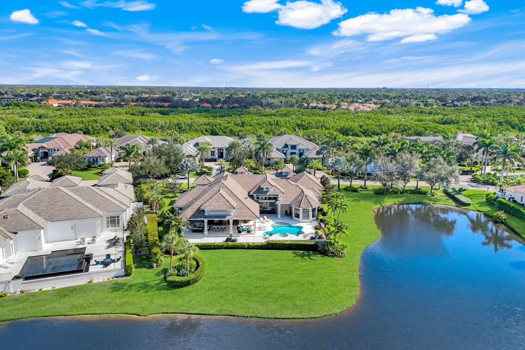 26180 Woodlyn Dr, Bonita Springs, FL 34134