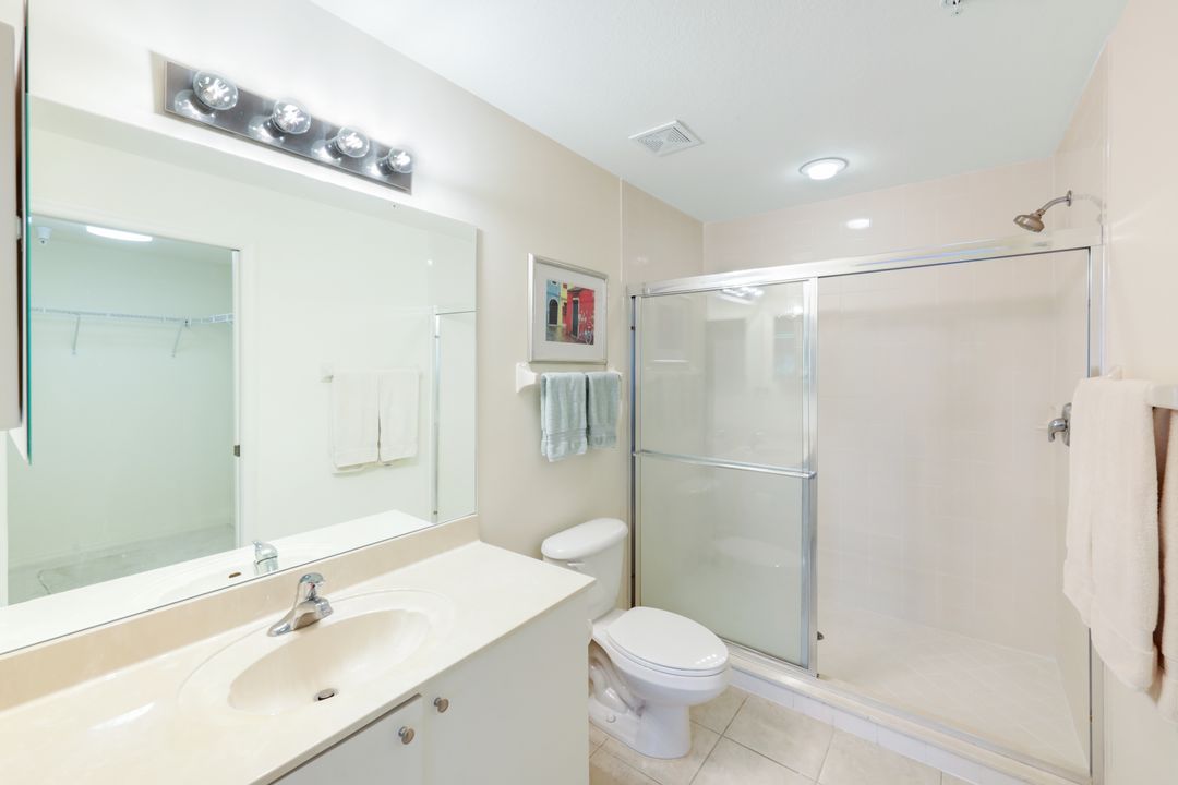 4455 Botanical Pl Cir #103, Naples, FL 34112