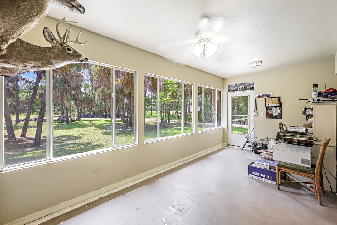 111 2nd St SE, Naples, FL 34117
