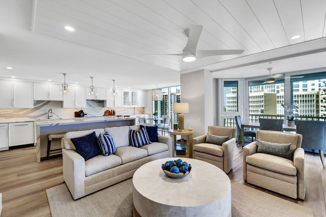 4401 Gulf Shore Blvd N #1406, Naples, FL 34103