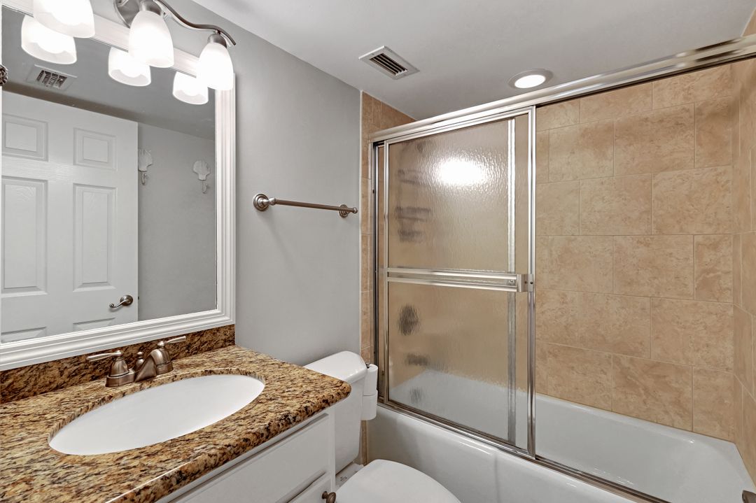 5 Bluebill Ave #505-605, Naples, FL 34108
