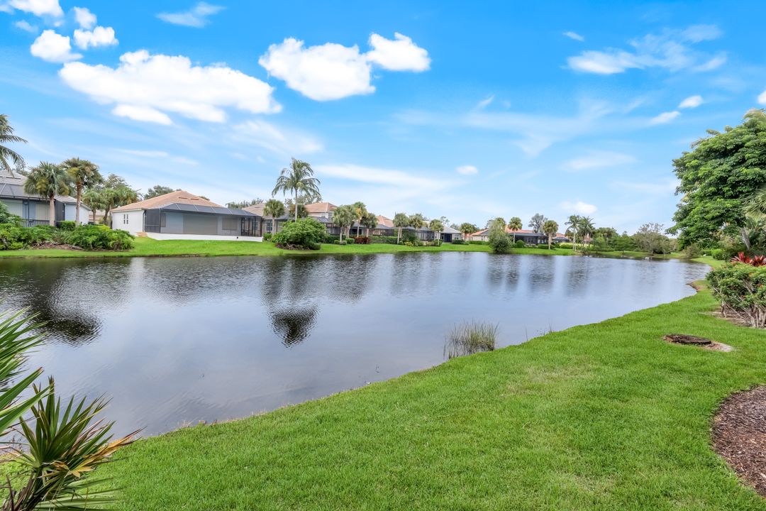 8929 Greenwich Hills Way, Fort Myers, FL 33908