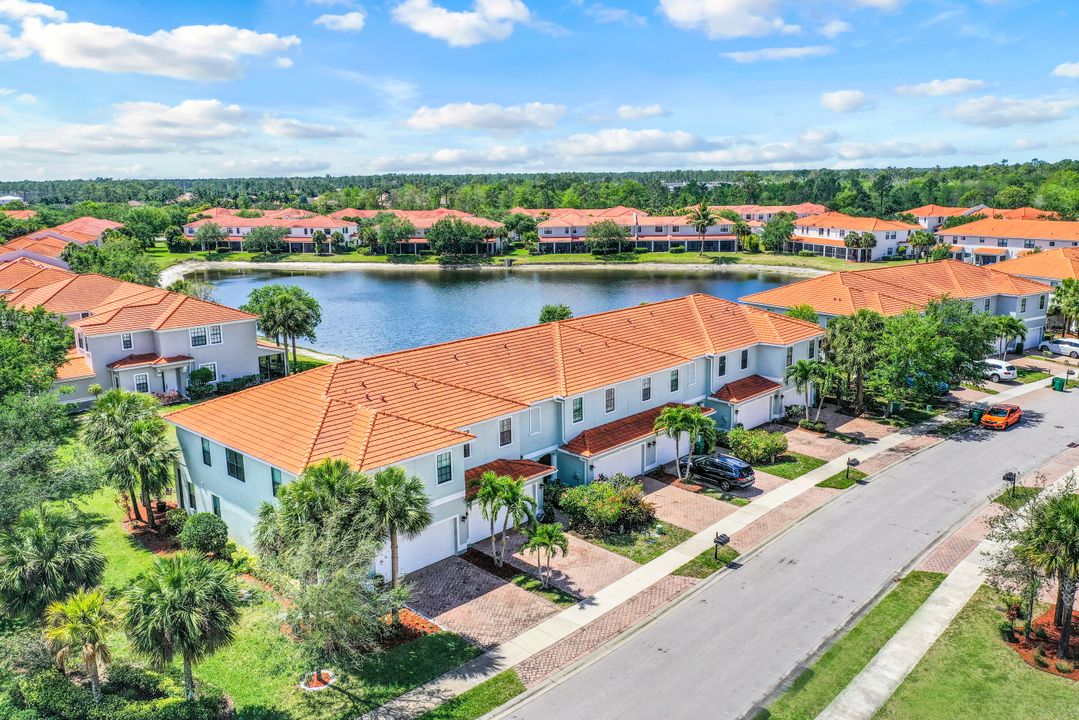 14762 Sutherland Ave, Naples, FL 34119