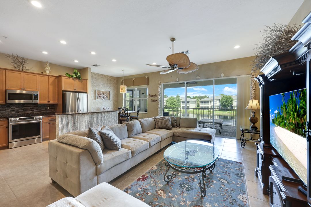 3530 Lansing Loop #202, Estero, FL 33928