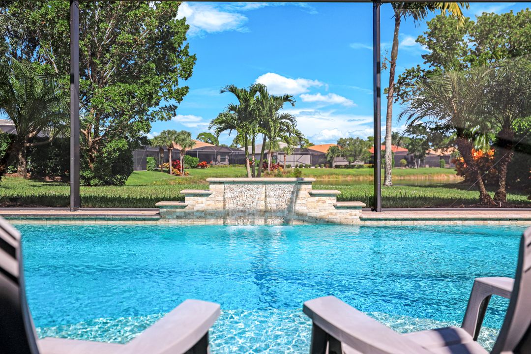 9909 Casabella Way, Bonita Springs, FL 34135