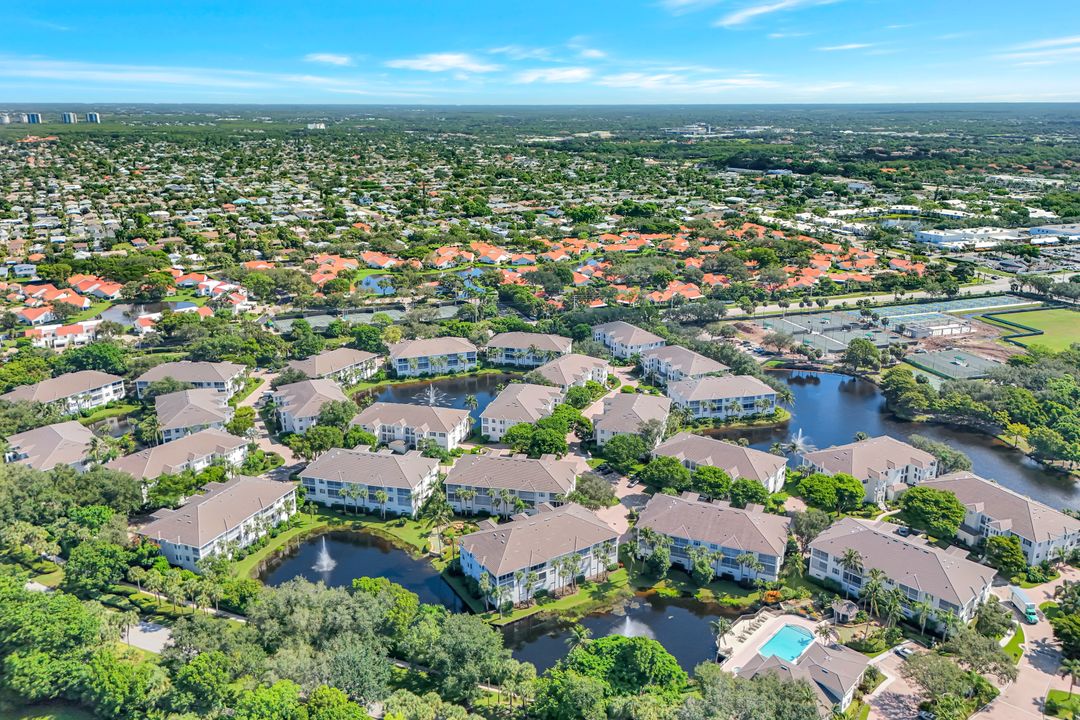 770 Bentwater Cir #103, Naples, FL 34108