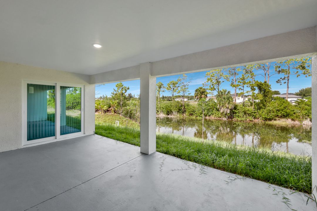 3804 NE 9th Pl, Cape Coral, FL 33909