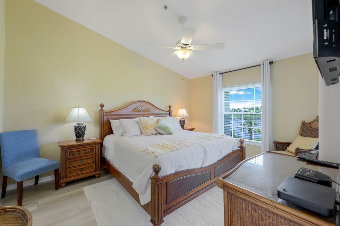 4130 Bayhead Dr #305, Bonita Springs, FL 34134