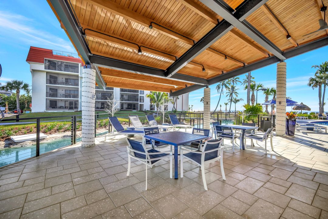 2445 W Gulf Dr, Sanibel, FL 33957