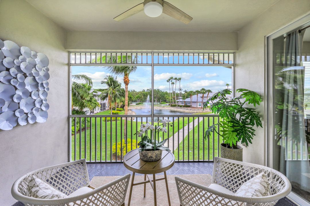 7950 Mahogany Run Ln #422, Naples, FL 34113