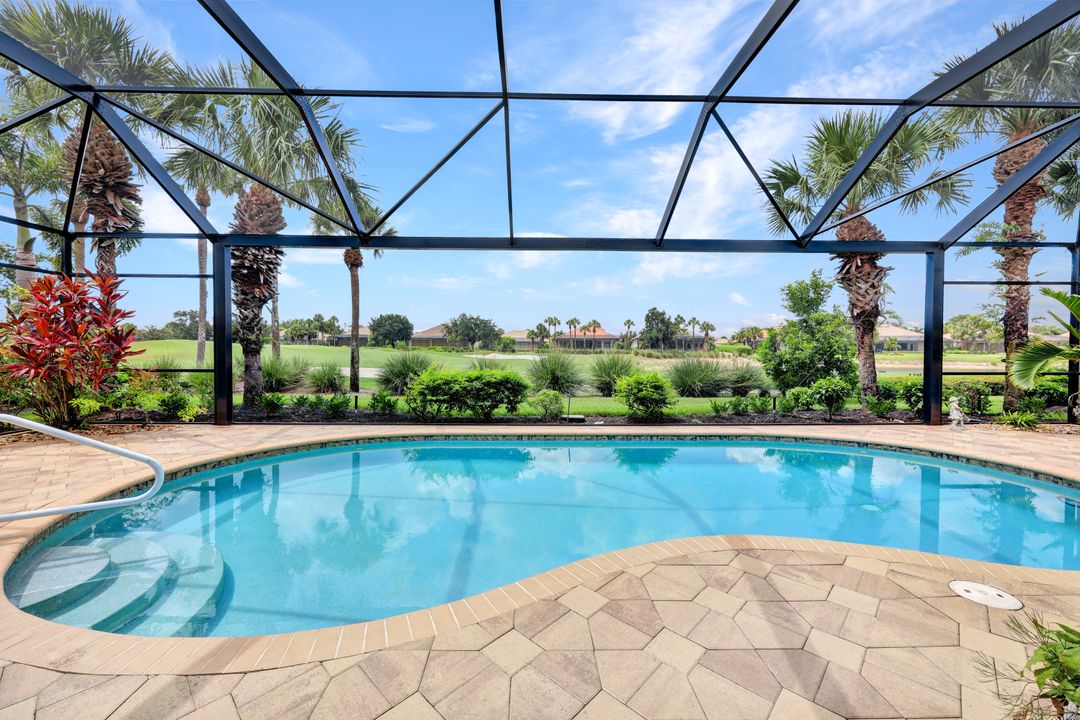 11921 Heather Woods Ct, Naples, FL 34120